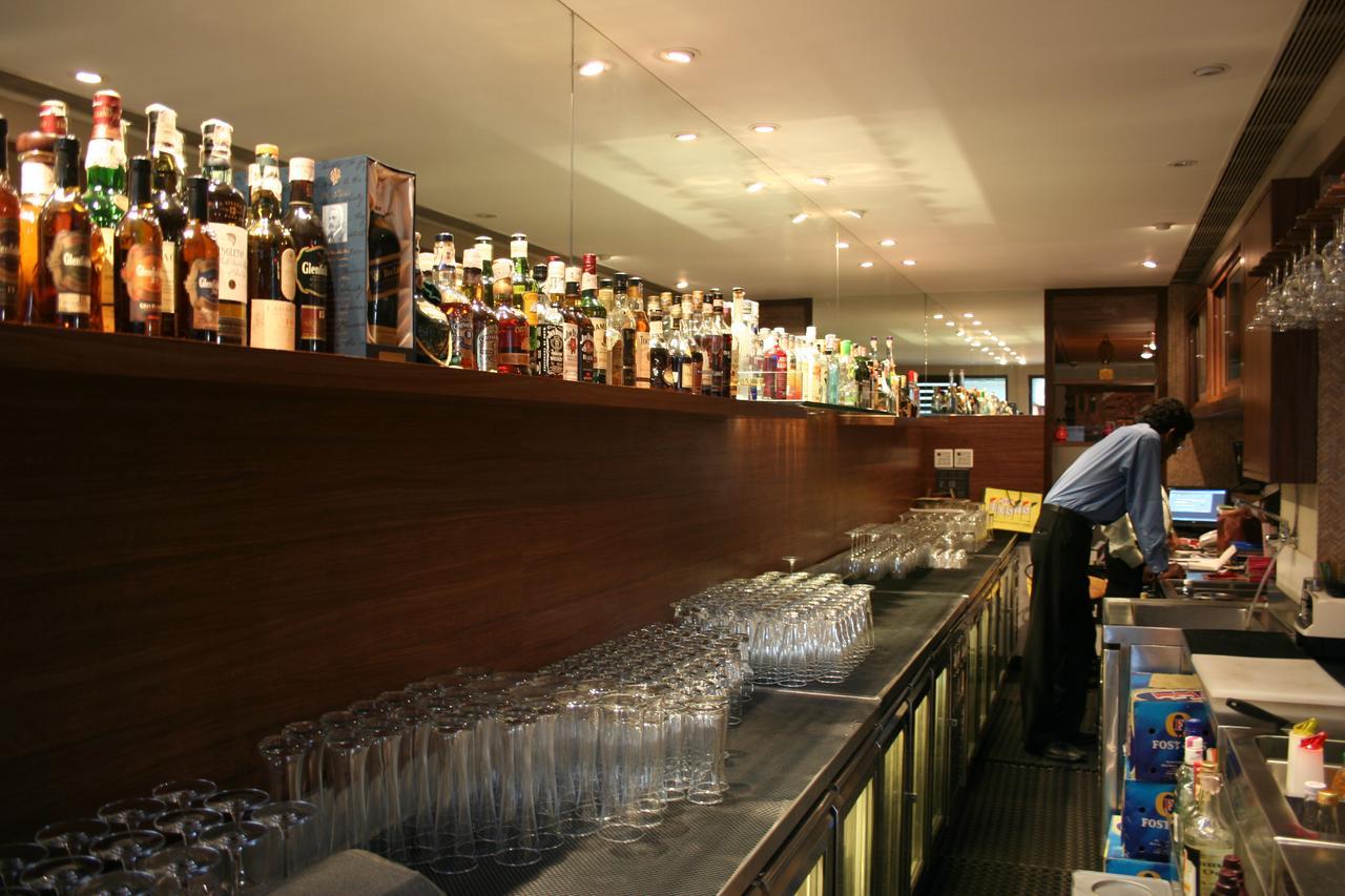 Juhu Residency Boutique Hotel Mumbai Exterior photo